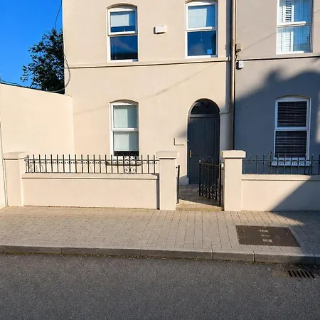Διαμέρισμα Large 6-bed Townhouse In Centre *